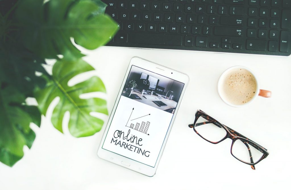 eye catching email design