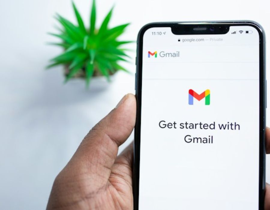 a person explaining email marketing