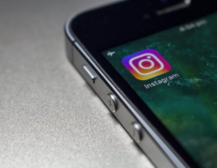 the instagram app logo opened on a phone